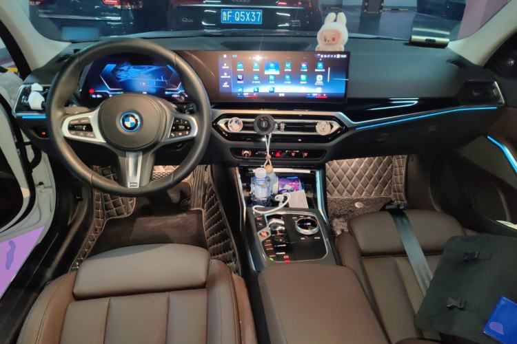 Used BMW i3 2022 eDrive 35 L