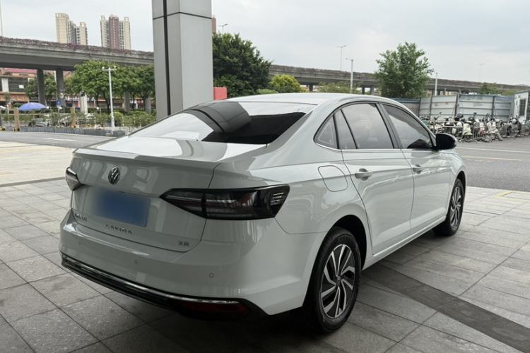 Used Volkswagen Lavida 2025 New Sharp 1.5L Outstanding New Vision Edition Exterior 1