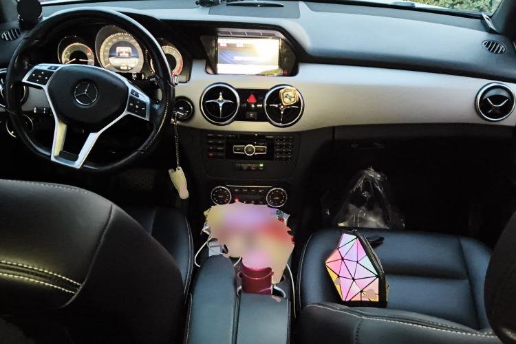 Used Mercedes-Benz GLK-Class 2015 GLK 260 4MATIC Dynamic Edition Ultimate Version
