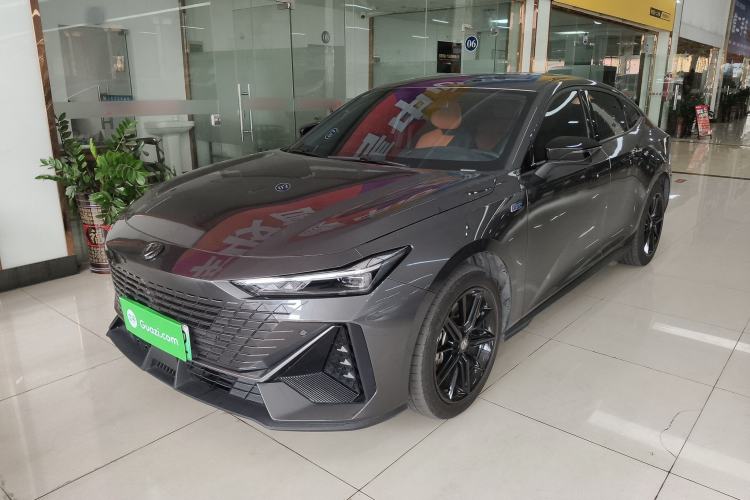 Used CHANGAN UNI-V iDD 2023 Zhidian iDD 1.5T 113km Smart & Fun Version (Rapid Edition)