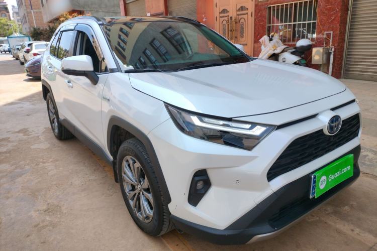 Used Toyota RAV4 2024 Dual-Motor 2.5L E-CVT Two-Wheel Drive Elite Plus Edition
