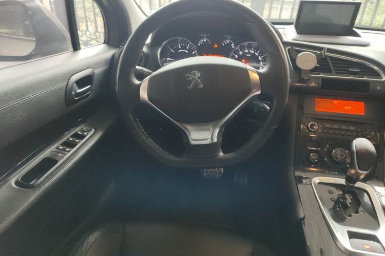 Used Peugeot 3008 2015 2.0L Automatic Trend Edition