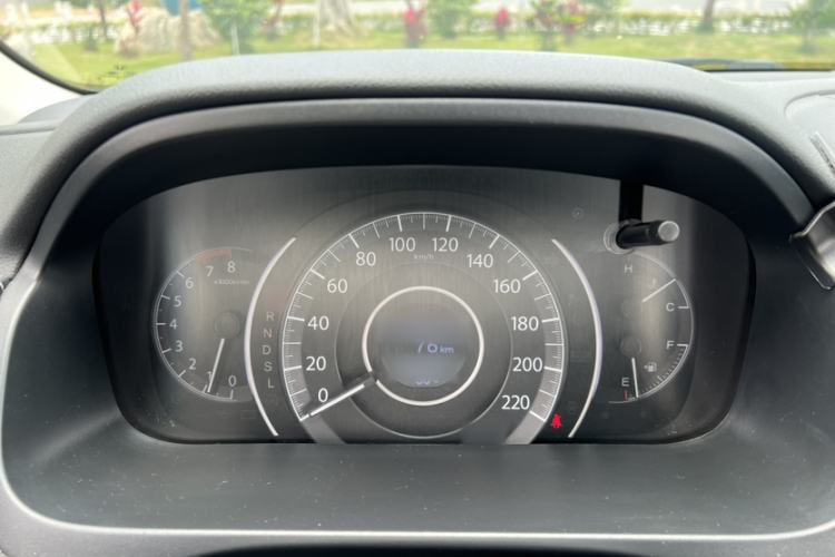 Used Honda CR-V 2015 2.4L two-wheel drive luxury version Instrument Cluster