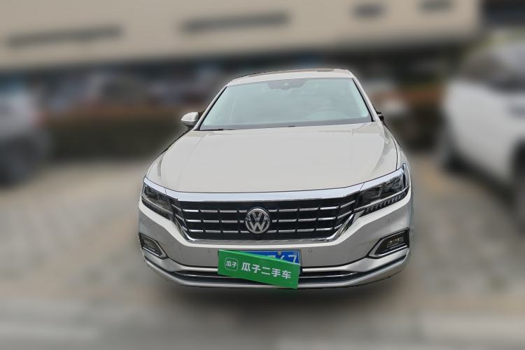 Used Volkswagen Passat 2019 380TSI Prestige Edition China VI Standard
