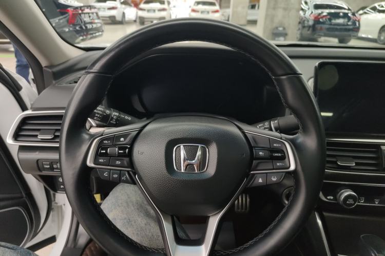 Used Honda Accord 2022 260TURBO Phantom Night · Prestige Edition
