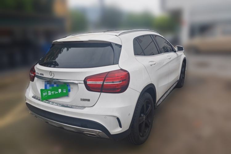 Used Mercedes-Benz GLA 2018 GLA 200 Fashion Model