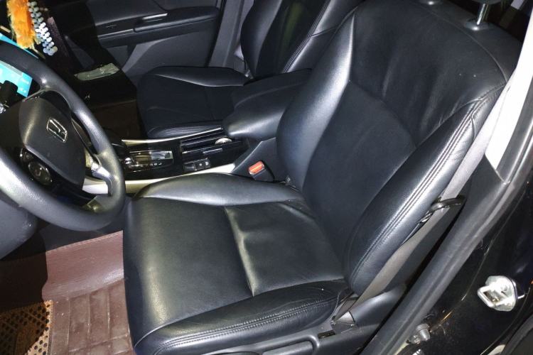 Used Honda Accord 2016 2.0L Comfort Edition
