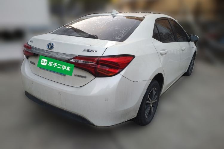 Used Toyota Levin 2016 Dual-Engine 1.8H GS E-CVT Elite Model with Sunroof