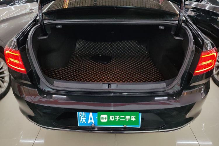 Used Volkswagen Magotan 2019 330TSI DSG Luxury Model China V Standard
