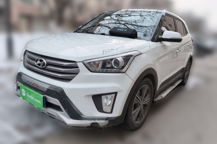 Used Hyundai ix25 2015 1.6L Automatic Two-Wheel-Drive Deluxe DLX Model