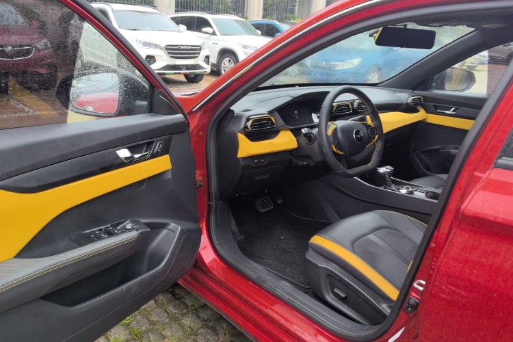 Used Dongfeng Aeolus Yixuan 2023 Mach Edition 1.5T Automatic Pursuit Rider Version
