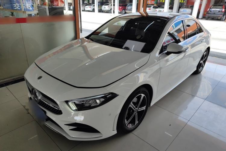 Used Mercedes-Benz A-Class 2022 Second Facelift A 200 L Sport Sedan Fashion Version