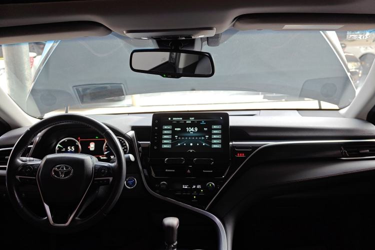 Used Toyota Camry 2021 Dual-Motor 2.5HG Luxury Edition Center Console