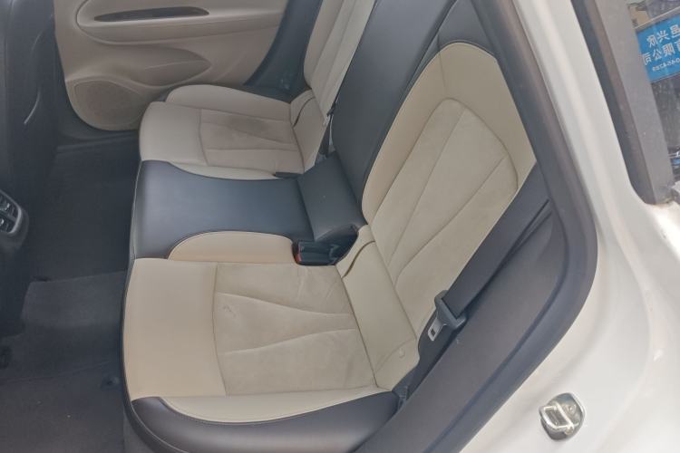 Used Buick Verano 2017 Sedan 15S Automatic Leading Model Left Rear Seat