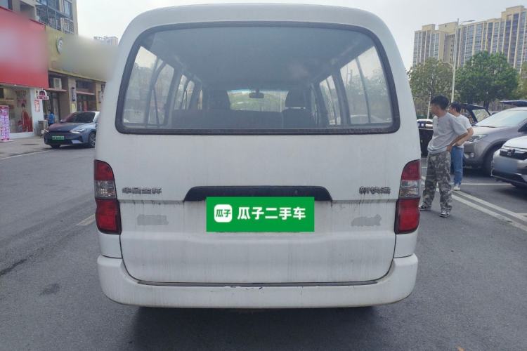 Used Jinbei Express 2017 2.0L Classic Version V19