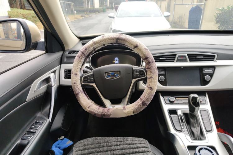 Used Geely Auto Emgrand X7 Sport 2018 1.8TD Automatic Two-Wheel Drive Smart Connect 4G Internet Edition