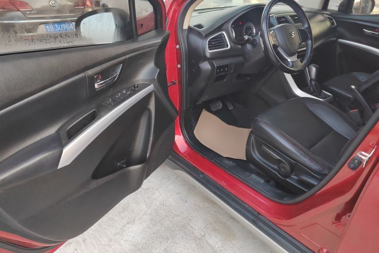 Used Suzuki S-Cross 2014 1.6L CVT Two-Wheel Drive Elite Version