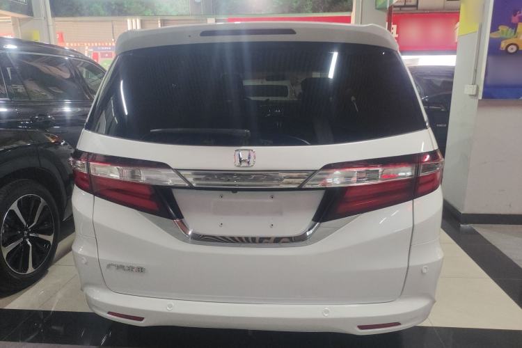 Used Honda Odyssey 2015 Updated Version 2.4L Smart Edition Rear