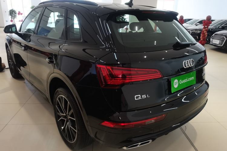 Used Audi Q5L 2025 quattro 45th Anniversary Edition 45 TFSI Luxury Dynamic Model
