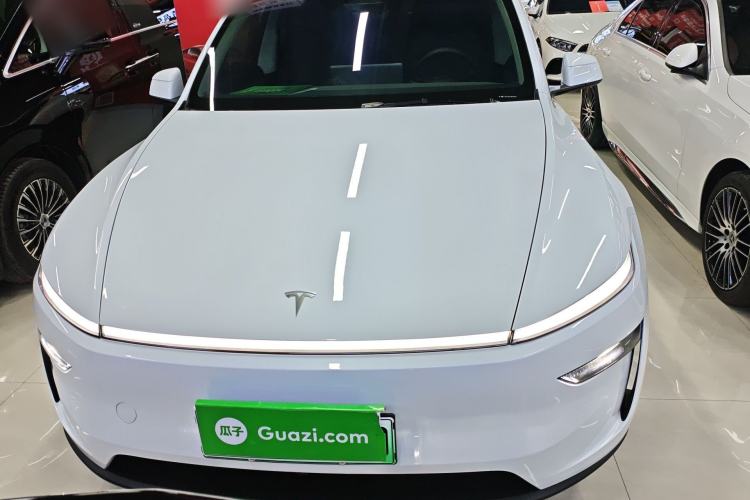 Used Tesla Model Y 2025 Rear-Wheel-Drive Version