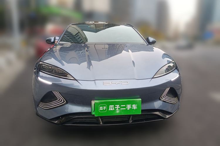 Used BYD Seal 2022 700 km Long-Range Rear-Wheel-Drive Version Front