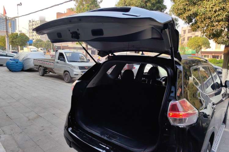 Used Nissan X-Trail 2014 2.0L CVT Comfort Edition 2WD