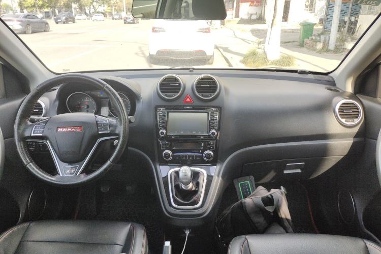 Used Haval H6 2015 Upgraded Model 1.5T Manual Two-Wheel Drive Elite Version
