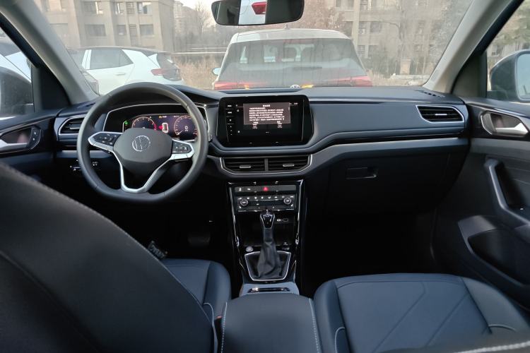 Used Volkswagen Tharu 2025 NewRui 300TSI Prestige Edition