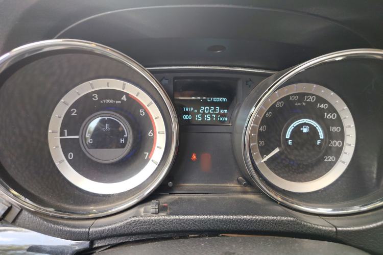 Used Foday Landfort 2015 1.9T Diesel Two-Wheel Drive Standard Edition 7 Seats
