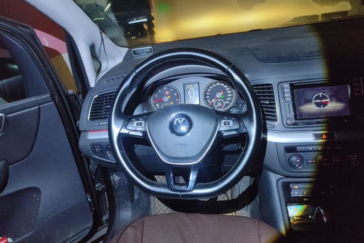 Used Volkswagen Sharan 2016 380TSI Comfort Edition 7-Seater Steering Wheel
