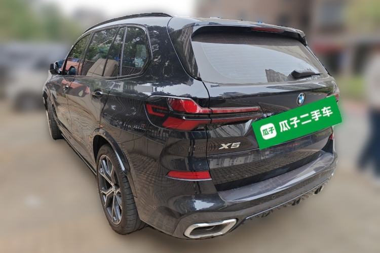 Used BMW X5 2023 xDrive 30Li Luxury M Sport Night Edition Package
