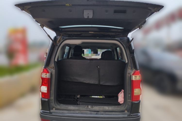 Used CHANGAN OSHAN X70A 2018 1.5L Manual Standard Edition Trunk