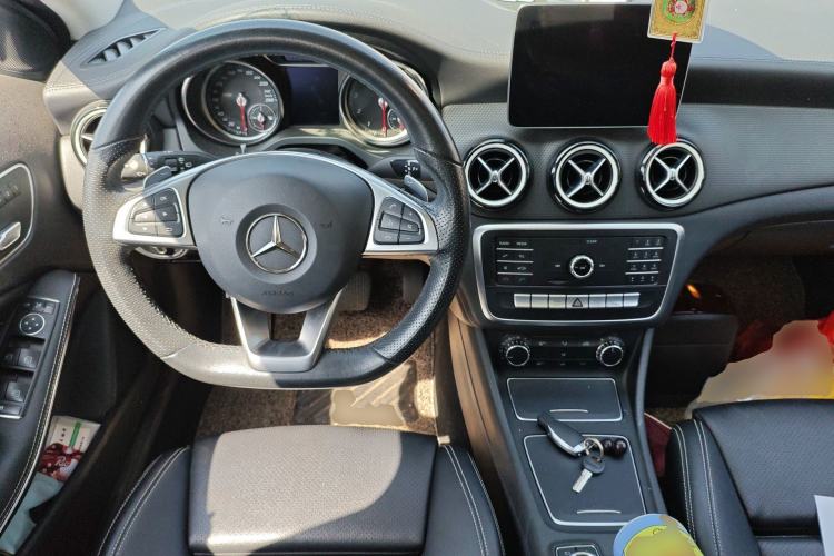 Used Mercedes-Benz GLA 2019 GLA 200 Fashion Model
