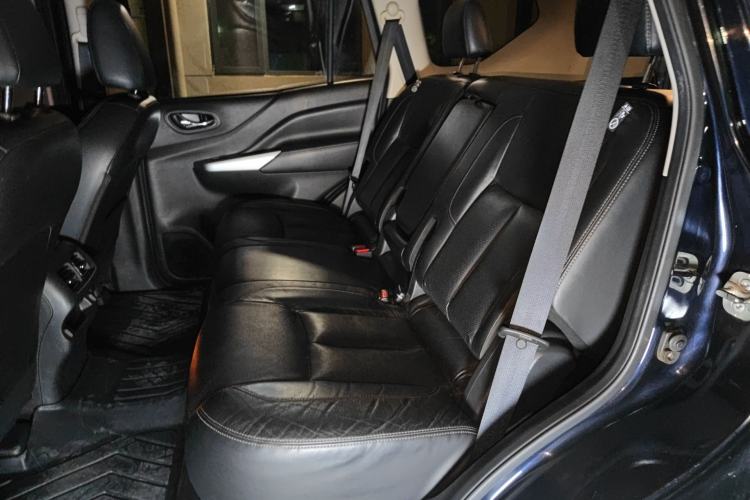 Used Nissan Terra 2018 2.5L Automatic 2WD Luxury Edition Left Rear Seat