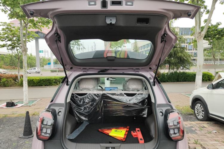 Used AION UT 2025 330 Starlight Edition Trunk