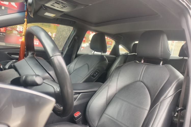 Used Toyota Avalon 2019 2.0L Luxury Edition China VI Standard
