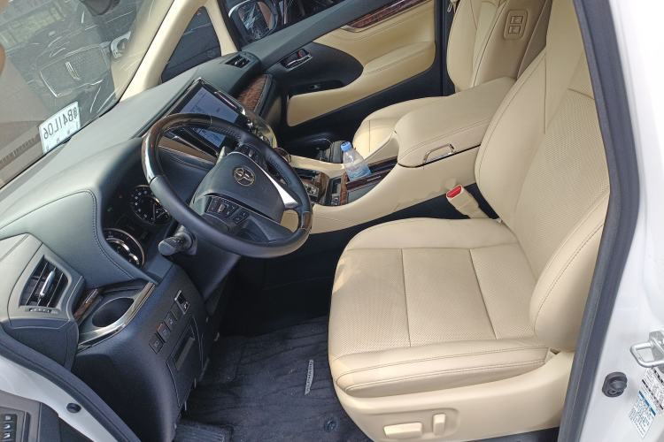 Used Toyota Alphard 2020 Dual-Engine 2.5L Luxury Edition Left Front Seat