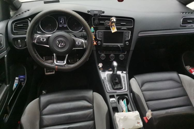 Used Volkswagen Golf 2017 280TSI Automatic R-Line Million-Vehicle Commemorative Edition