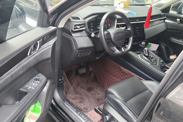 Used Lynk & Co 01 2021 2.0TD Two-Wheel-Drive Pro Trim
