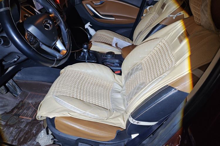 Used Soueast DX7 2016 1.5T Manual Triumph Edition
