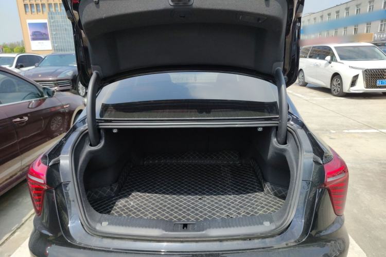 Used Hongqi H5 2025 1.5T DCT Qiyun 500 000th Unit Commemorative Edition Trunk