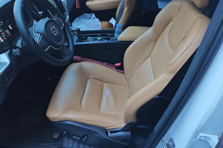 Used Volvo XC60 2018 T5 4x4 Zhiyi Edition