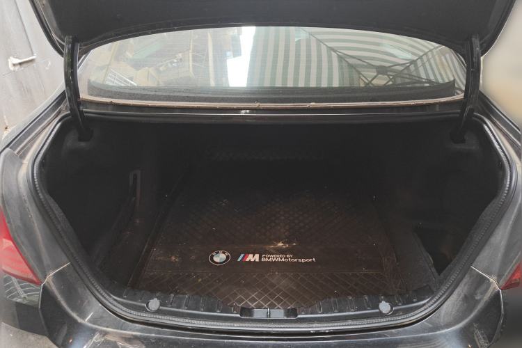 Used BMW 5 Series 2017 520Li Elegant Edition Trunk