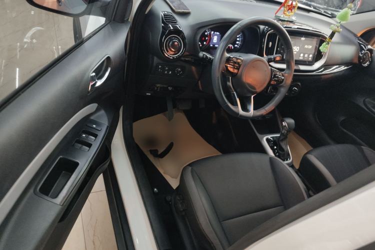 Used Kia kx1 Stonic 2021 1.4L CVT Fun Edition Driver Seat