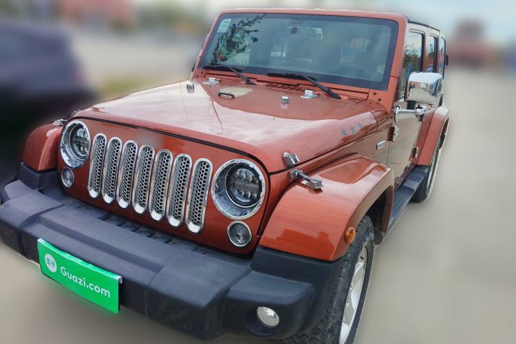 Used Jeep Wrangler 2014 3.0L Sahara Four-Door Edition