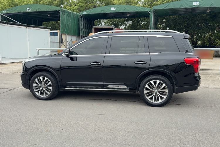 Used GAC Trumpchi GS8 2017 320T Two-Wheel Drive Luxury Smart Connectivity Version (7 Seats) Exterior 2