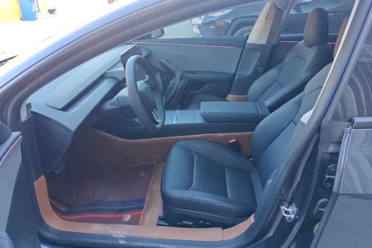 Used Tesla Model 3 2025 Rear-Wheel-Drive Version