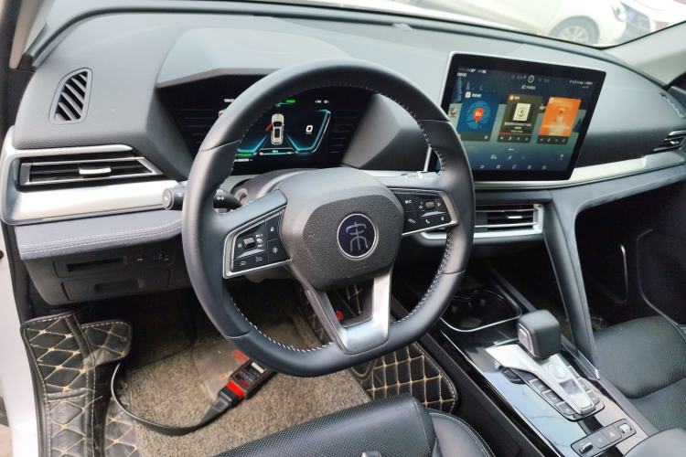 Used BYD Song Pro New Energy 2019 EV High-Power Long-Range Flagship Model Center Console