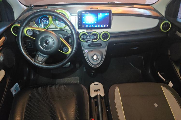 Used ORA Black Cat 2021 301 km Basic Version
