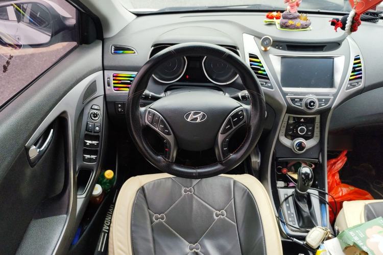 Used Hyundai Elantra (5th Generation / Langdong) 2016 1.6L Automatic Prestige Model